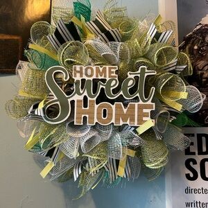Charming Green and Yellow 'Home Sweet Home' Wreath